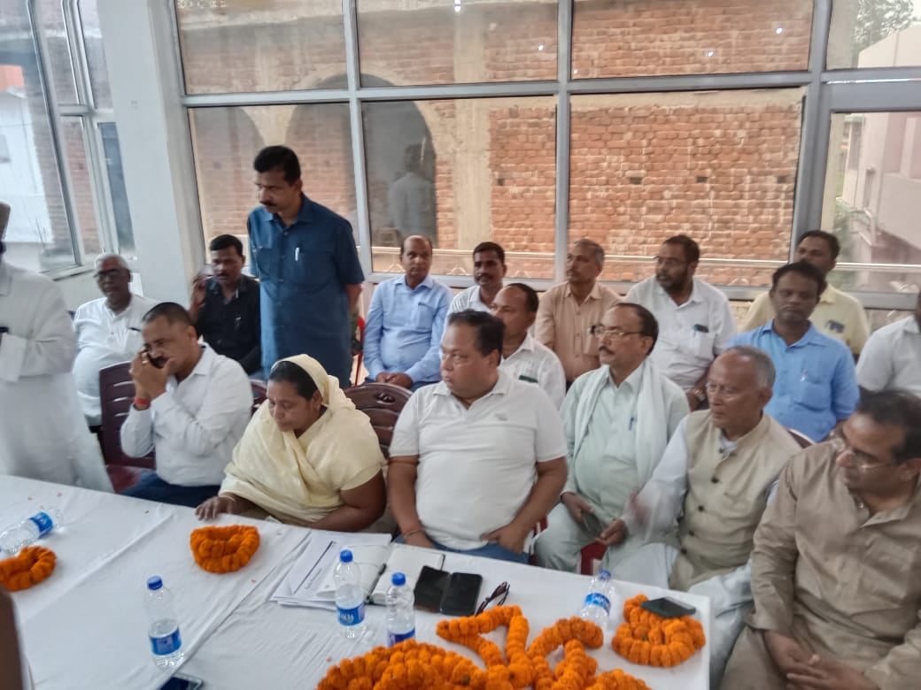 डुमरी उपचुनाव ; जेएमएम, कांग्रेस समेत अन्य सहयोगी दलों ने की बैठक, जीत को लेकर बनीं रणनीति