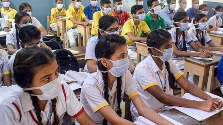 देहरादून में 11 IFS कोराना की चपेट में, मेडिकल कॉलेज के 66 छात्र भी पॉजिटिव