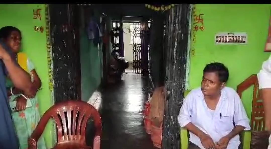 दुमका में झपट्टामार गिरोह फिर से सक्रिय, जानें कैसे सेवानिवृत शिक्षक से एक लाख की हुई छिनतई