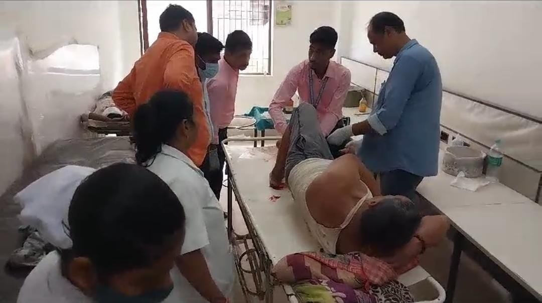 बिहार के इस जिले में राइफल साफ करने के दौरान चली गोली, दो होमगार्ड जवान घायल