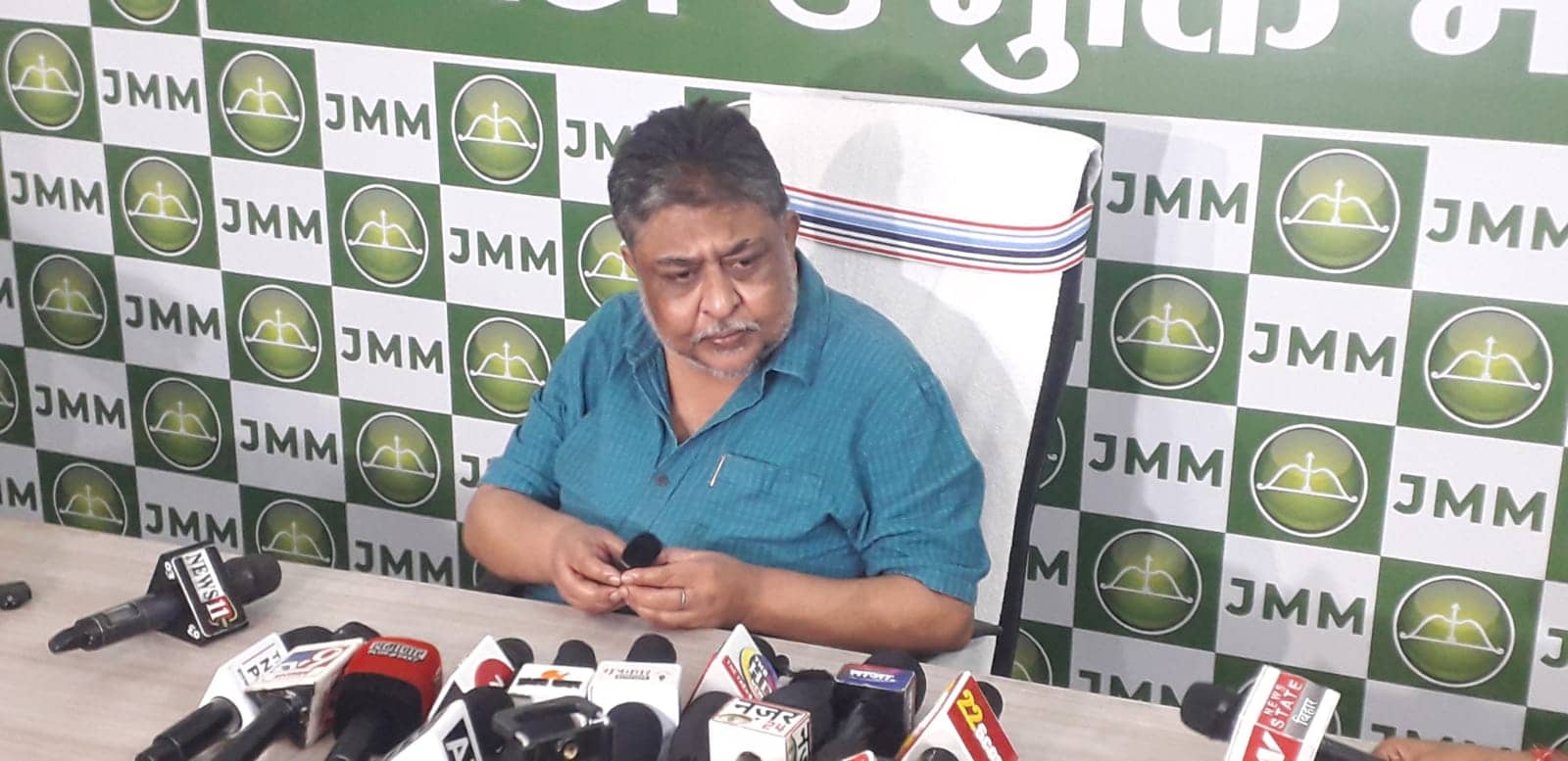 झामुमो ने भाजपा को दी चुनौती ! हिम्मत है तो गांव खेत खलियान में जाकर सरकार के खिलाफ बोलकर दिखाए