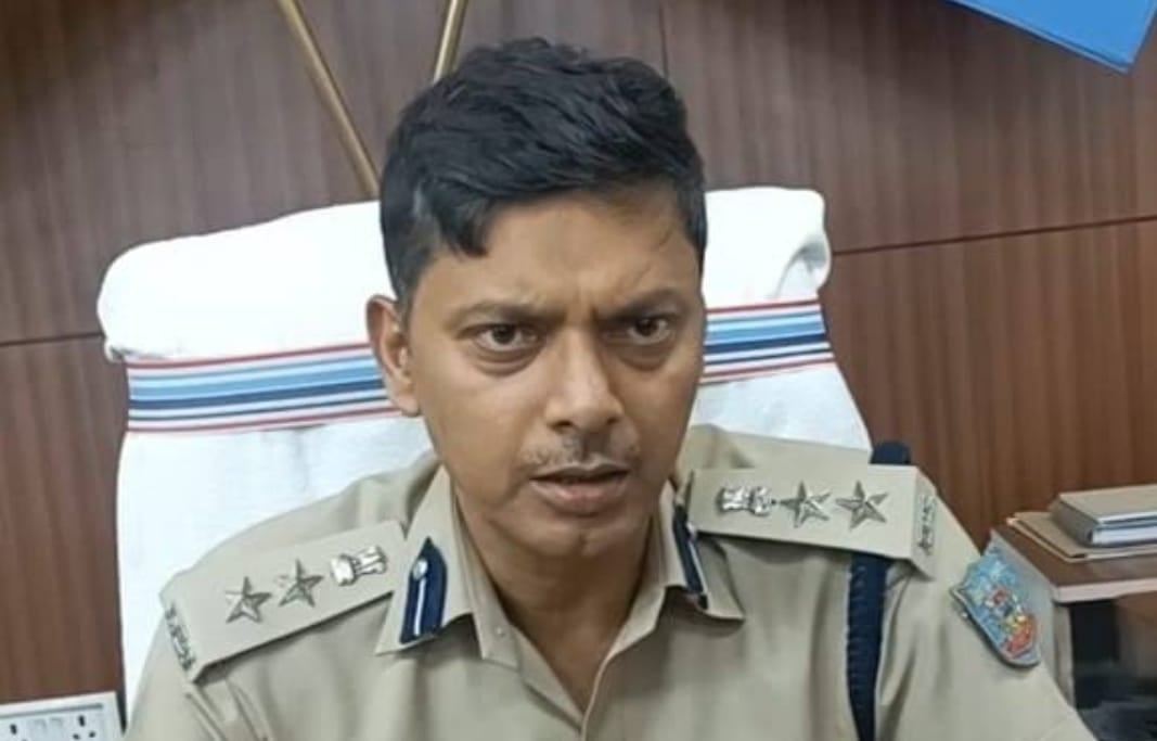 पढ़िए कैसे धनबाद पुलिस पहुंची प्रिंस खान और विकास सिंह के NEXUS तक