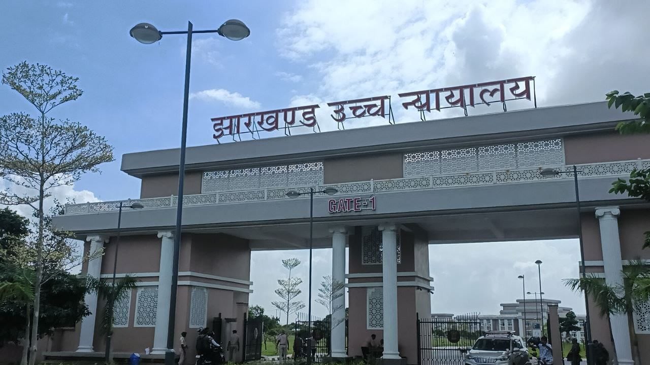 बड़ी खबर: भाजपा विधायक शशि भूषण मेहता को बड़ा झटका , सुचित्रा मिश्रा हत्या कांड में HC ने भेजा नोटिस , जानिए इस हत्याकांड की पूरी कहानी