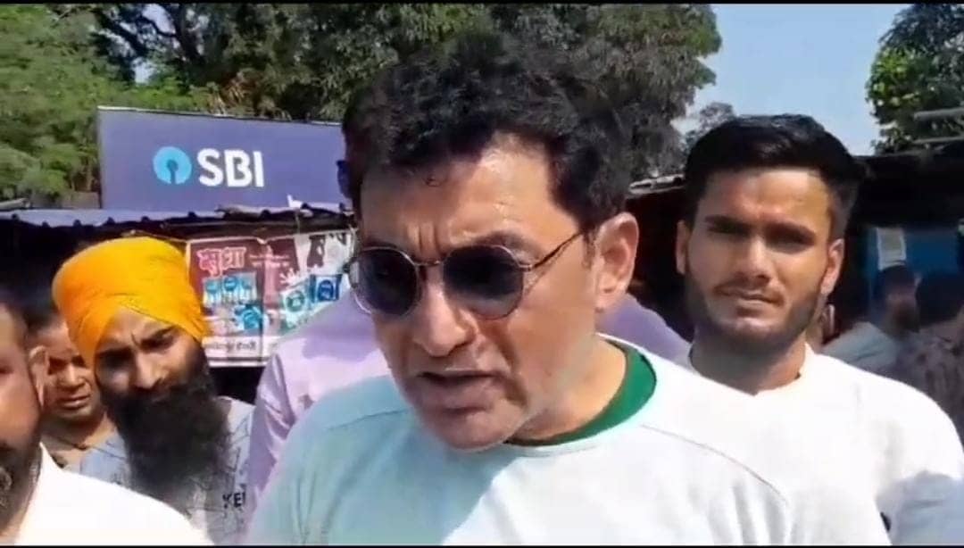 जमशेदपुर: पूर्व सांसद डॉ अजय कुमार ने की चाय पर चर्चा, पढें बढ़ती बेरोजगारी पर क्या कहा