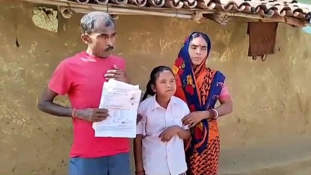 अंतरराष्ट्रीय दिव्यांग दिवस आज : क्या देवघर की दिव्यांग अंजलि की जिंदगी भी होगी रौशन !