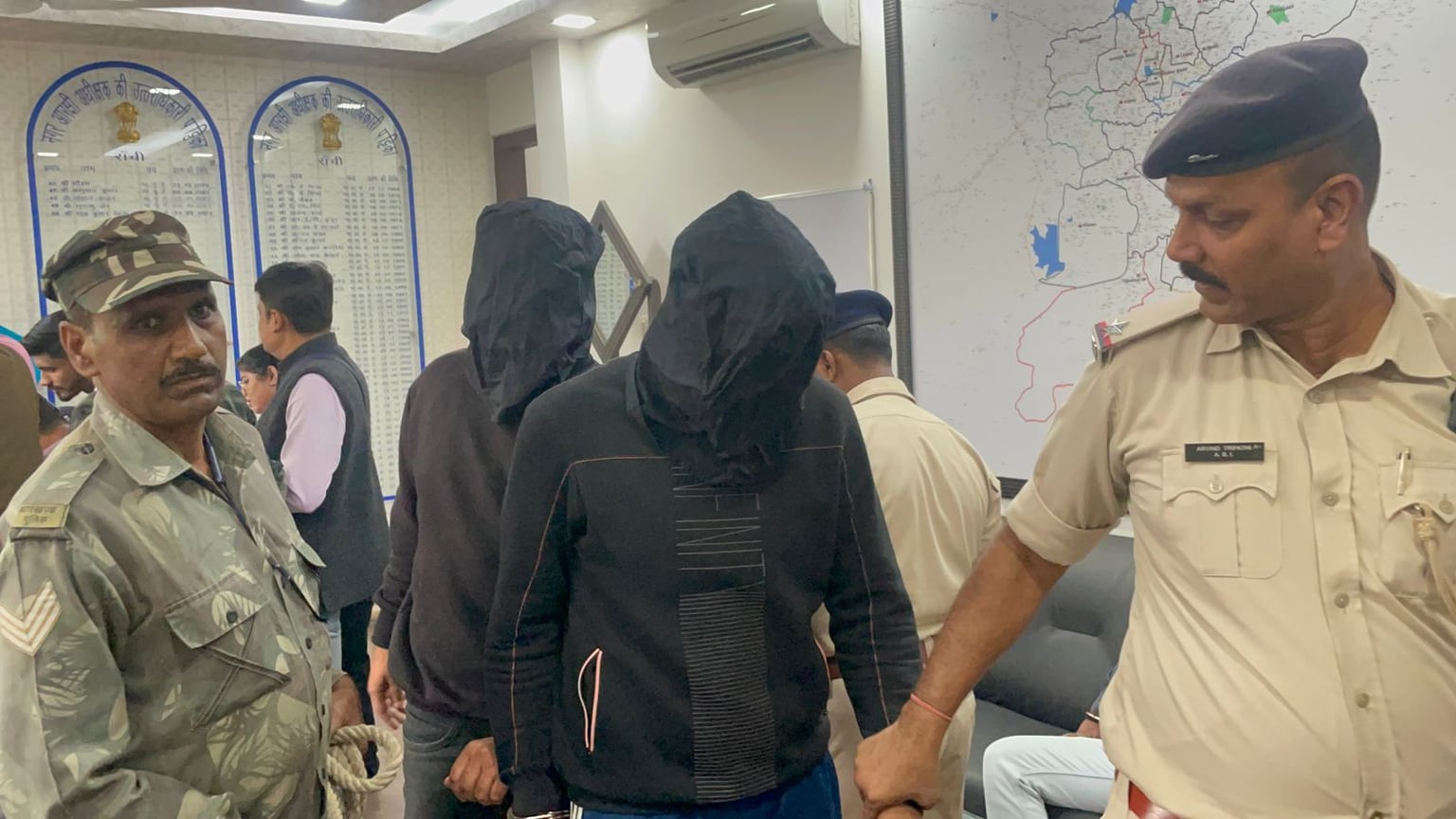 रांची: वर्चस्व कायम करने के लिए युवाओं ने चलाई गोली,चढ़ा पुलिस के हत्थे