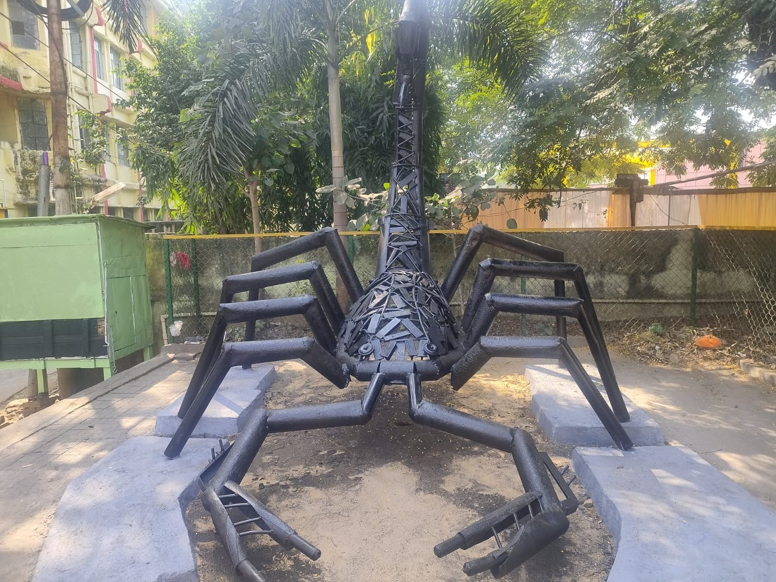 स्वच्छता के प्रति जागरूकता: धनबाद का "बिच्छू" डंक नहीं मारता, गन्दगी से दूर रहने का सन्देश देता है