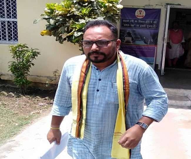 Jharkhand Politics- विधायक प्रदीप यादव को बड़ा झटका! देखिये, कैसे संकट में फंसता दिखने लगा है सियासी करियर