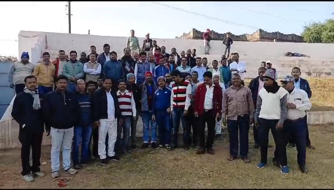 आर-पार के मूड में झारखंड के पारा शिक्षक! 19 को विधानसभा और 28 दिसंबर से सीएम आवास का घेराव की बनी रणनीति, पढ़ें विस्तार से