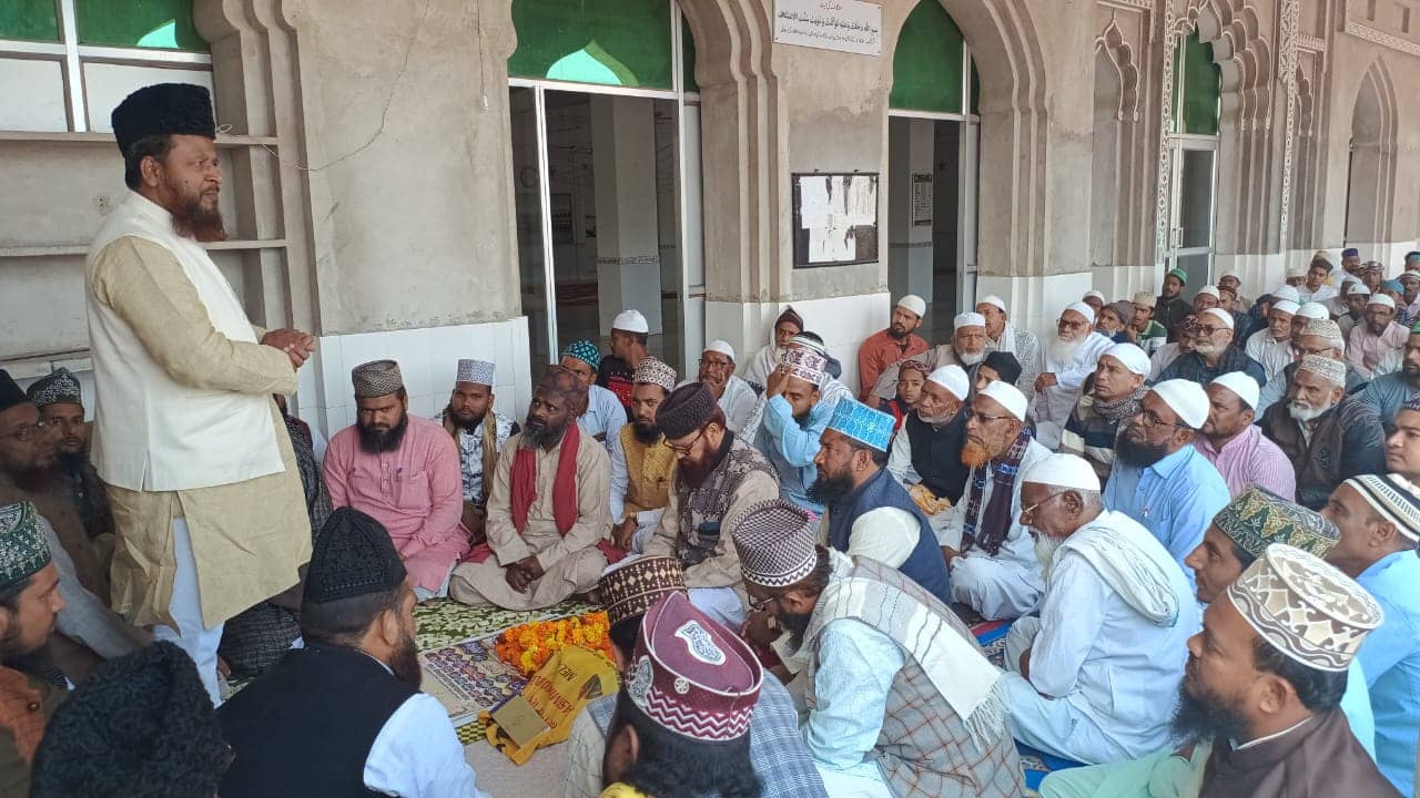 चुनाव से पहले गोलबंद होने लगे मुसलमान! पूछ रहे सवाल आखिर बदहाली का जिम्मेवार कौन, डाल्टनगंज में होगी बड़ी बैठक