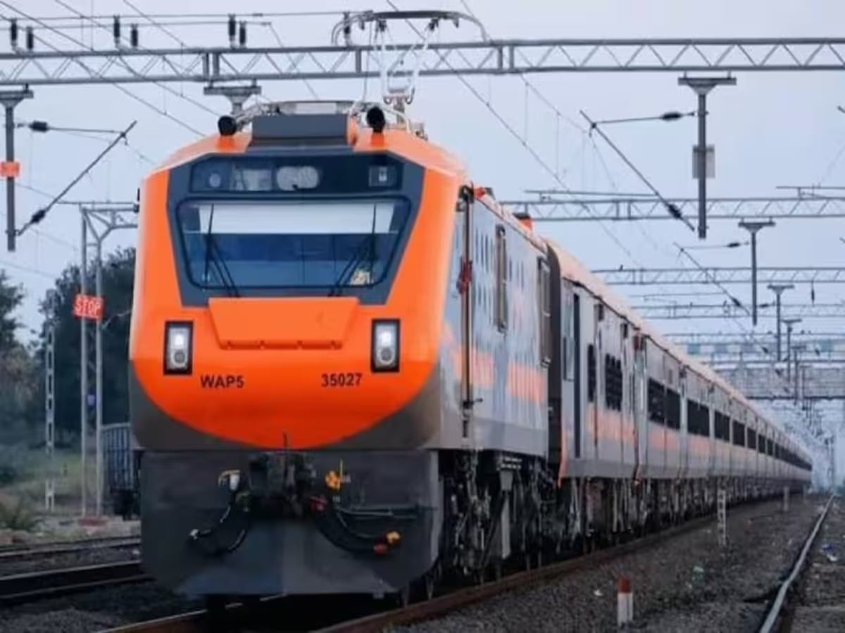 सीता माता और श्रीराम को जोड़ेगी देश की पहली अमृत भारत ट्रेन, कम किराये में मिलेगी वंदे भारत जैसी सुविधाएं