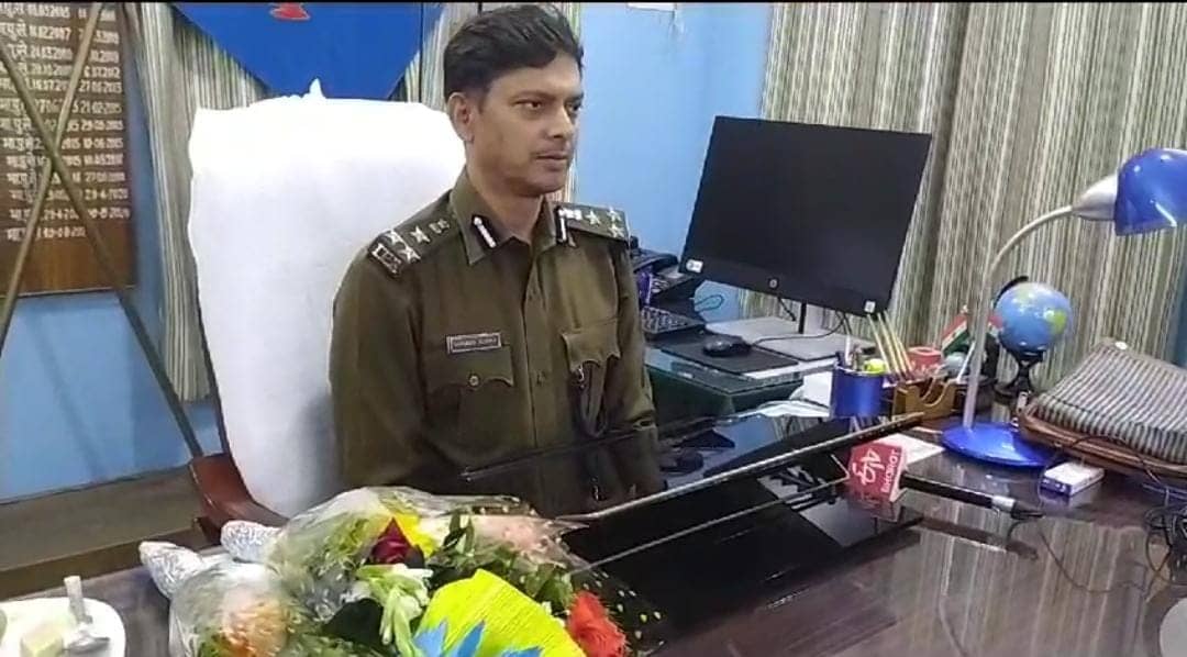 दुमका पहुंचते ही डीआईजी संजीव कुमार का भव्य स्वागत,कहा जो दायित्व मिला है पूरी लगन से करेंगे निर्वहन