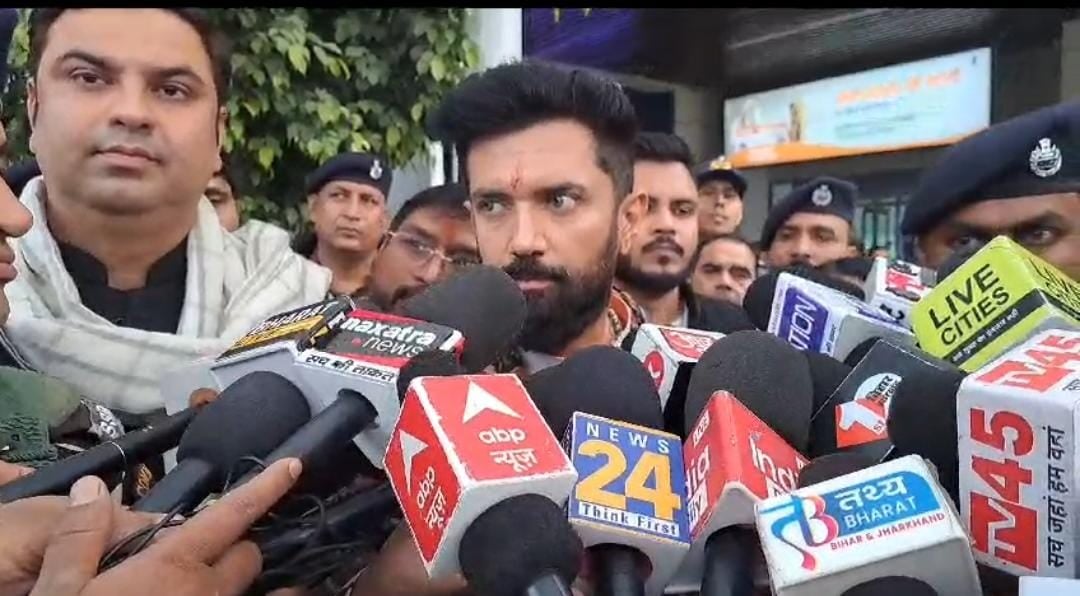 नीतीश कुमार को महागठबंधन के संयोजक बनाने के सवाल पर चिराग का हमला, कहा जिससे बिहार नहीं संभल रहा, वह संगठन क्या संभालेंगे