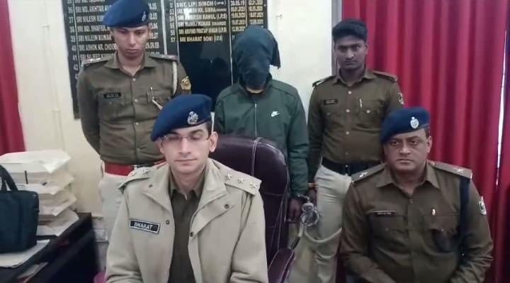 बाढ़:कुख्यात अपराधी को रील बनाना पड़ा भारी! वायरल होते ही पुलिस ने दबोचा, हत्या, लूट सहित कई मामलों का है आरोपी