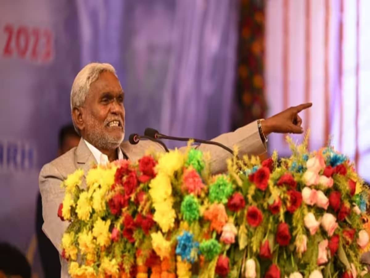 शपथ ग्रहण के साथ ही सीएम चंपई की हुंकार! झारखंडी अस्मिता के साथ समझौते से इंकार, राहुल गांधी की न्याय यात्रा में शामिल होने का किया एलान