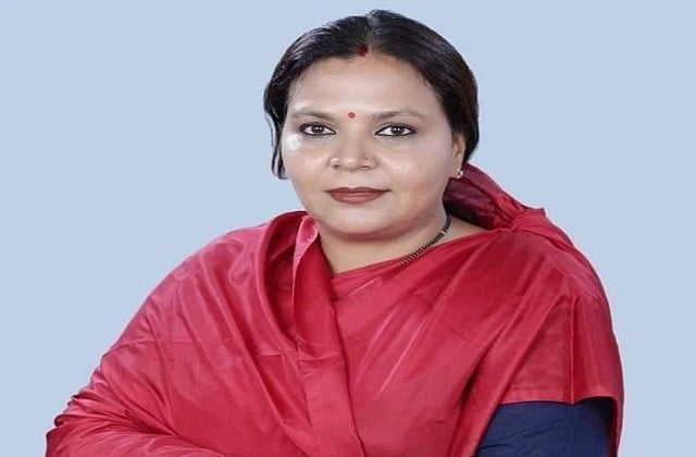 अटकलों की बजार में दीपिका की तो बल्ले-बल्ले, मंत्री पद नहीं मिला तो लोकसभा का टिकट तय !