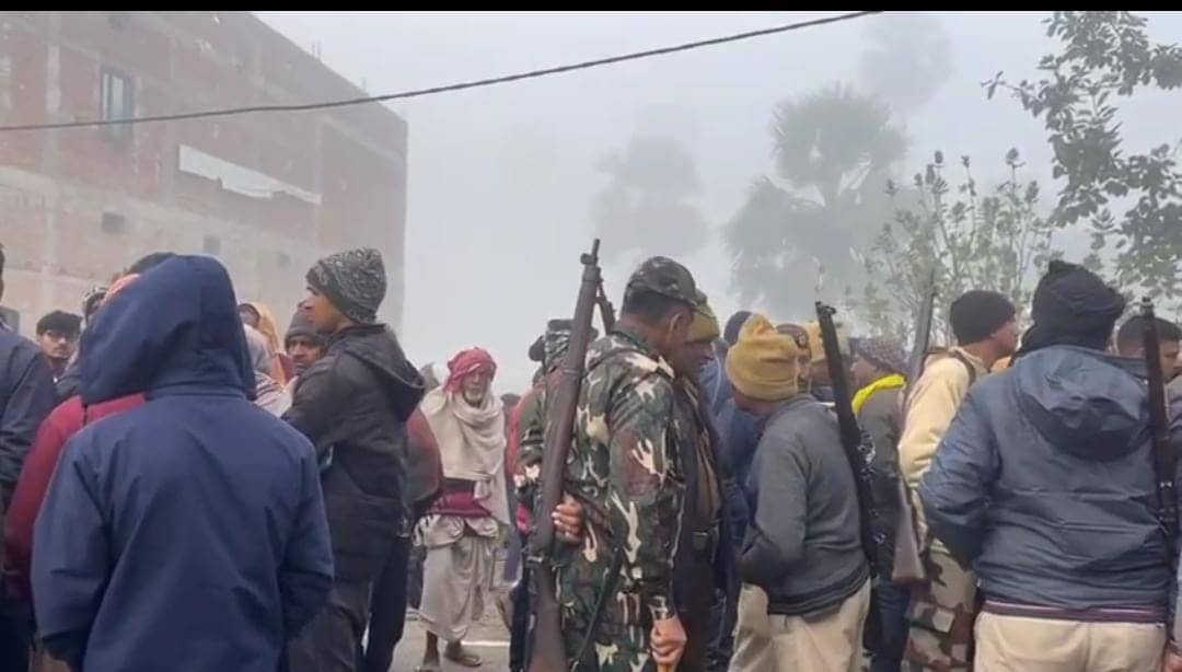 दिनदहाड़े हत्या से दहला छपरा!अपराधियों ने सड़क पर टहल रहे मैकेनिक को मारी गोली, पढ़ें हत्या के पीछे की असल वजह