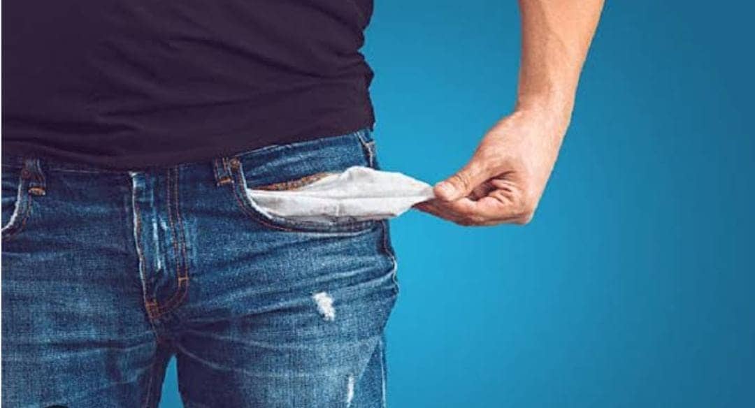 Vastu tips:भूलकर भी दान ना करें ये दो चीजें वरना घेर लेगी परेशानियां, हमेशा जेब रहेगा खाली