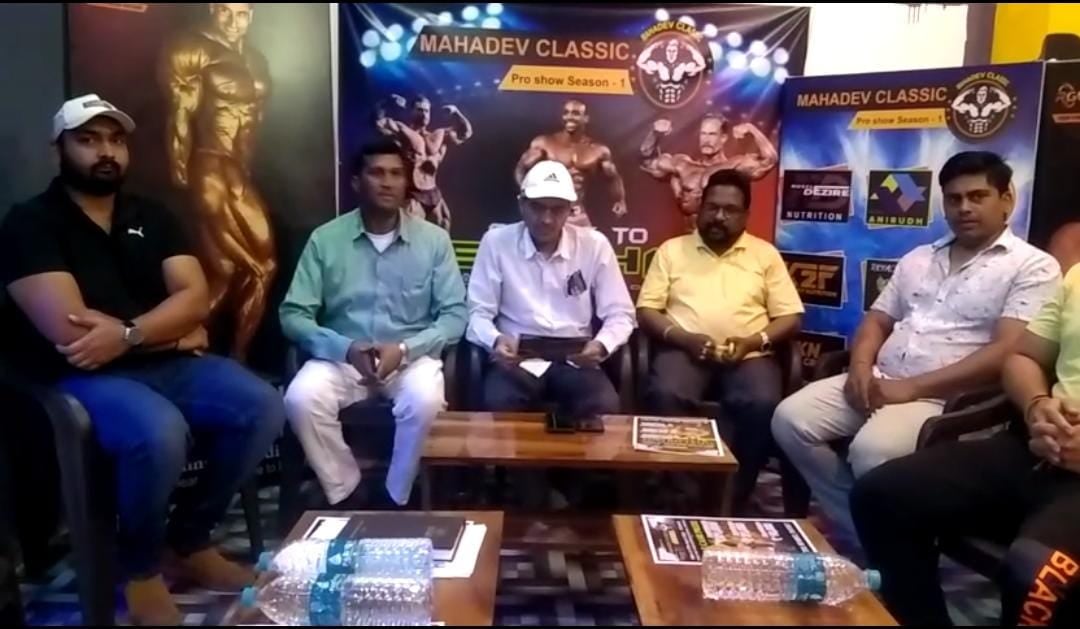 देवघर में लगेगा बॉडी बिल्डरों का जमावड़ा, कई राज्यों से प्रतिभागी लेंगे हिस्सा, पहली बार महिला फिजिक का ओपेन कैटेगरी होगा आयोजित