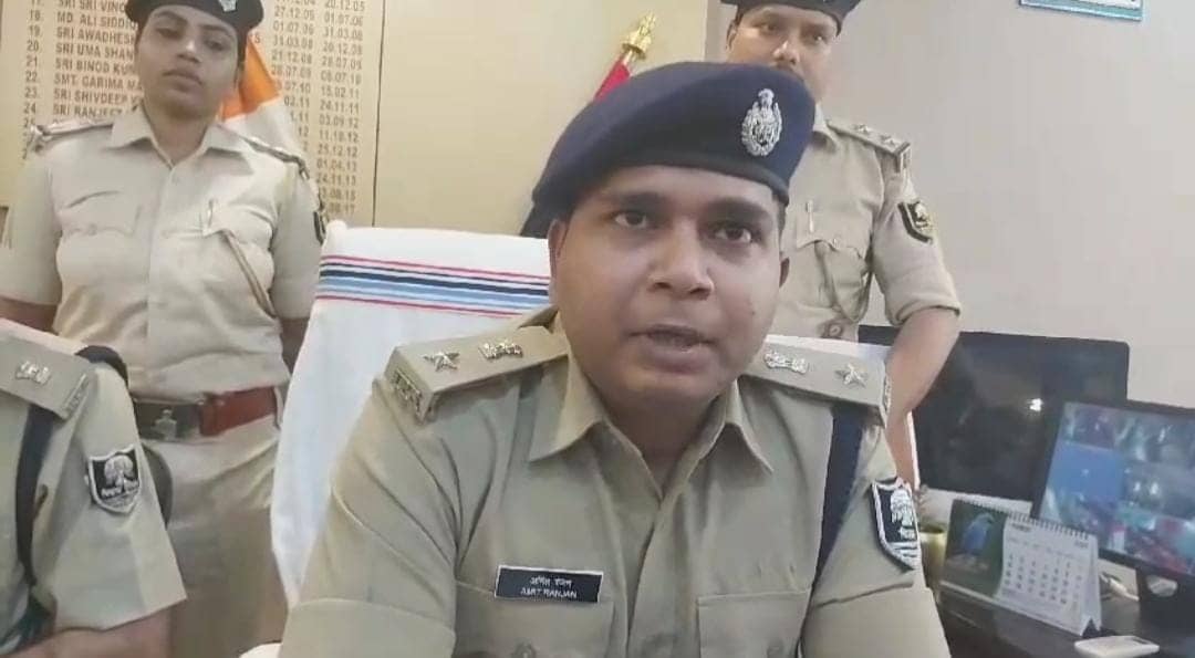 स्मैक के खिलाफ अररिया पुलिस की बड़ी कार्रवाई! 9 लाख के स्मैक के साथ चार तस्कर गिरफ्तार, पुलिस ने मामले पर क्या कहा