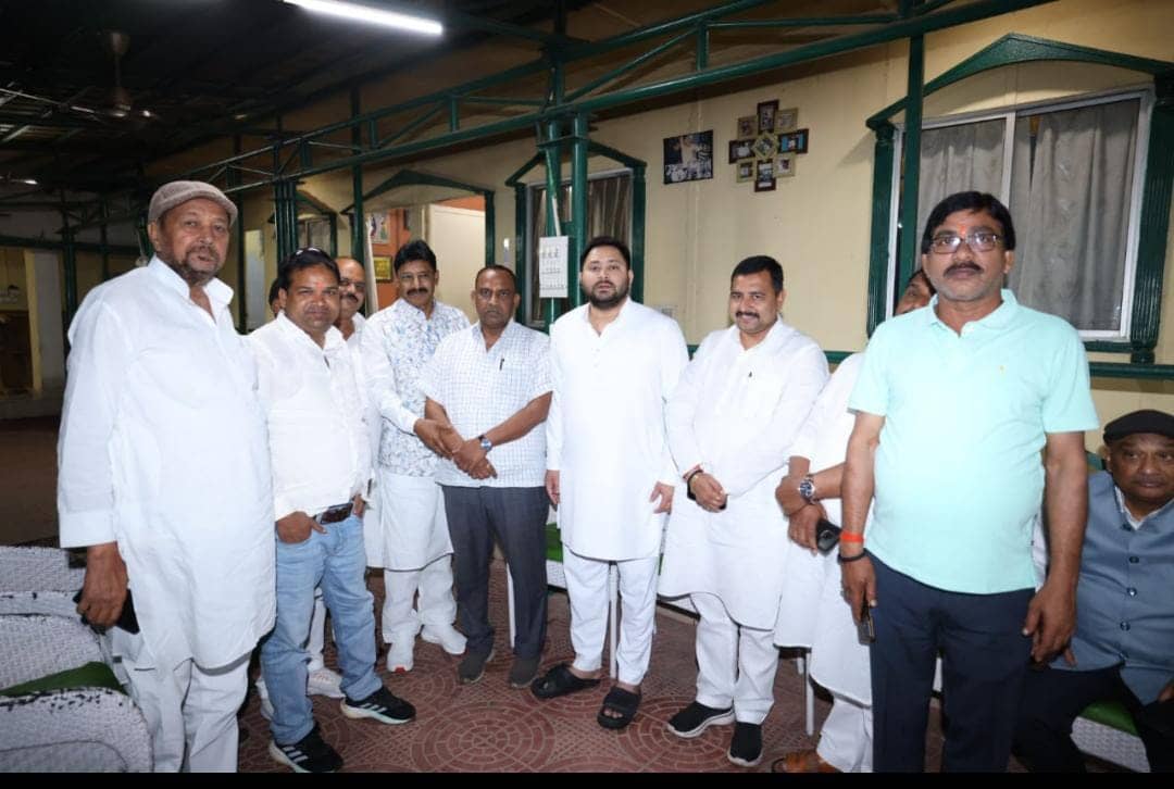 Bihar News | LS Poll 2024 : गया से जीतन राम मांझी और कुमार सर्वजीत में होगा मुकाबला, आरजेडी ने दिया कुमार सर्वजीत को सिंबल