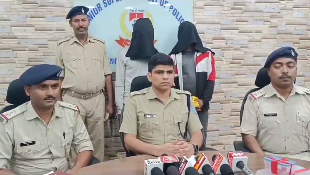 जमशेदपुर पुलिस की बड़ी सफलता, ओलिडीह थाना से 22 पुड़िया ब्राउन सुगर औऱ गांजा के साथ दो तस्कर गिरफ्तार
