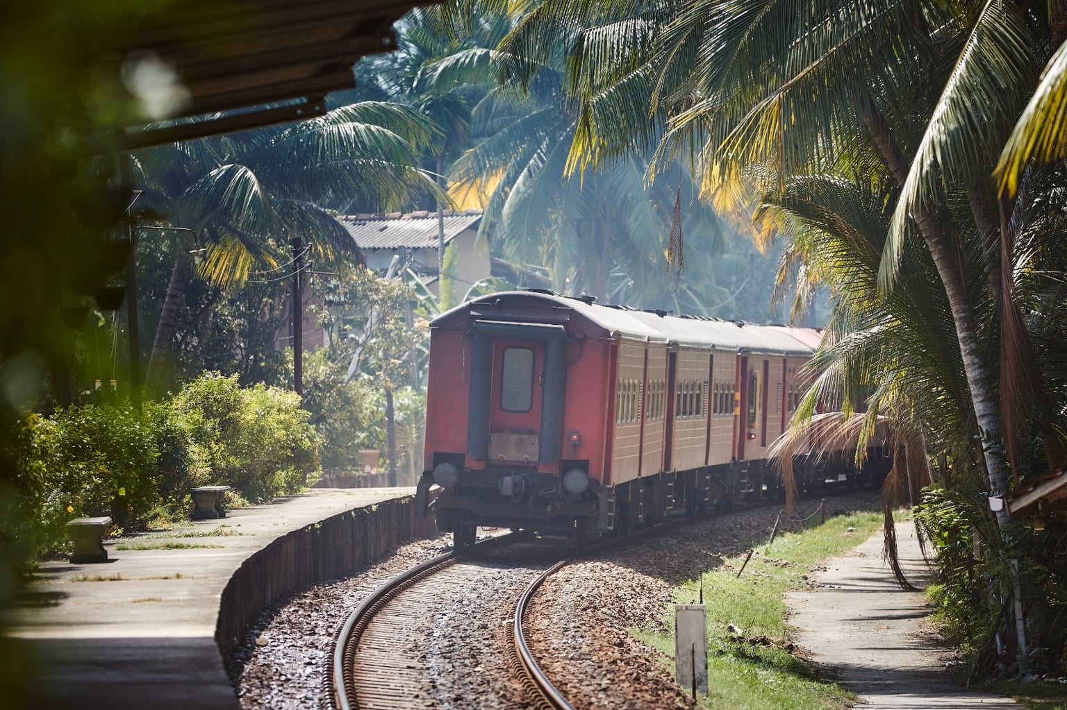 Railway News: दिल्ली आनंद विहार जाने के लिए ट्रेन में नहीं मिल रही सीट तो रेलवे ने दी सौगात,स्पेशल ट्रेनों का बढ़ा फेरा,देखिए ट्रेन नंबर और डिटेल्स