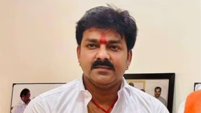 फिर चुनावी मैदान में कूदे भोजपुरी "पावर स्टार" पवन सिंह, आसनसोल से हटकर बिहार के काराकाट से निर्दल लड़ेंगे चुनाव