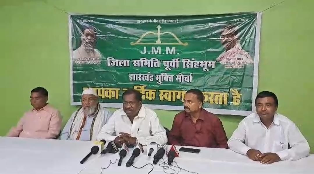 जमशेदपुर:21 अप्रैल को होनेवाली उलगुलान रैली की तैयारियों में जुटा JMM, एकजुट हुए पूर्वी सिंहभूम के सभी विधायक