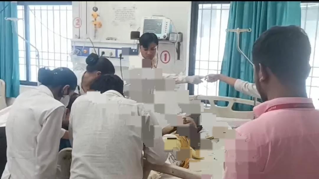 रोहतास: झोपड़ीनुमा घर में आग लगने से चार लोगों की मौत, दो बुरी तरह झुलसे, पढ़ें कैसे हुआ हादसा