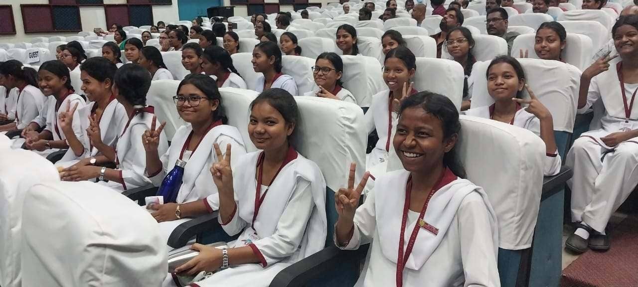 JAC12th Result: साइंस, आर्ट्स और कॉमर्स स्ट्रीम में लड़कियों ने मारी बाज़ी, यहां देखिए तीनों स्ट्रीम की टॉपर लिस्ट