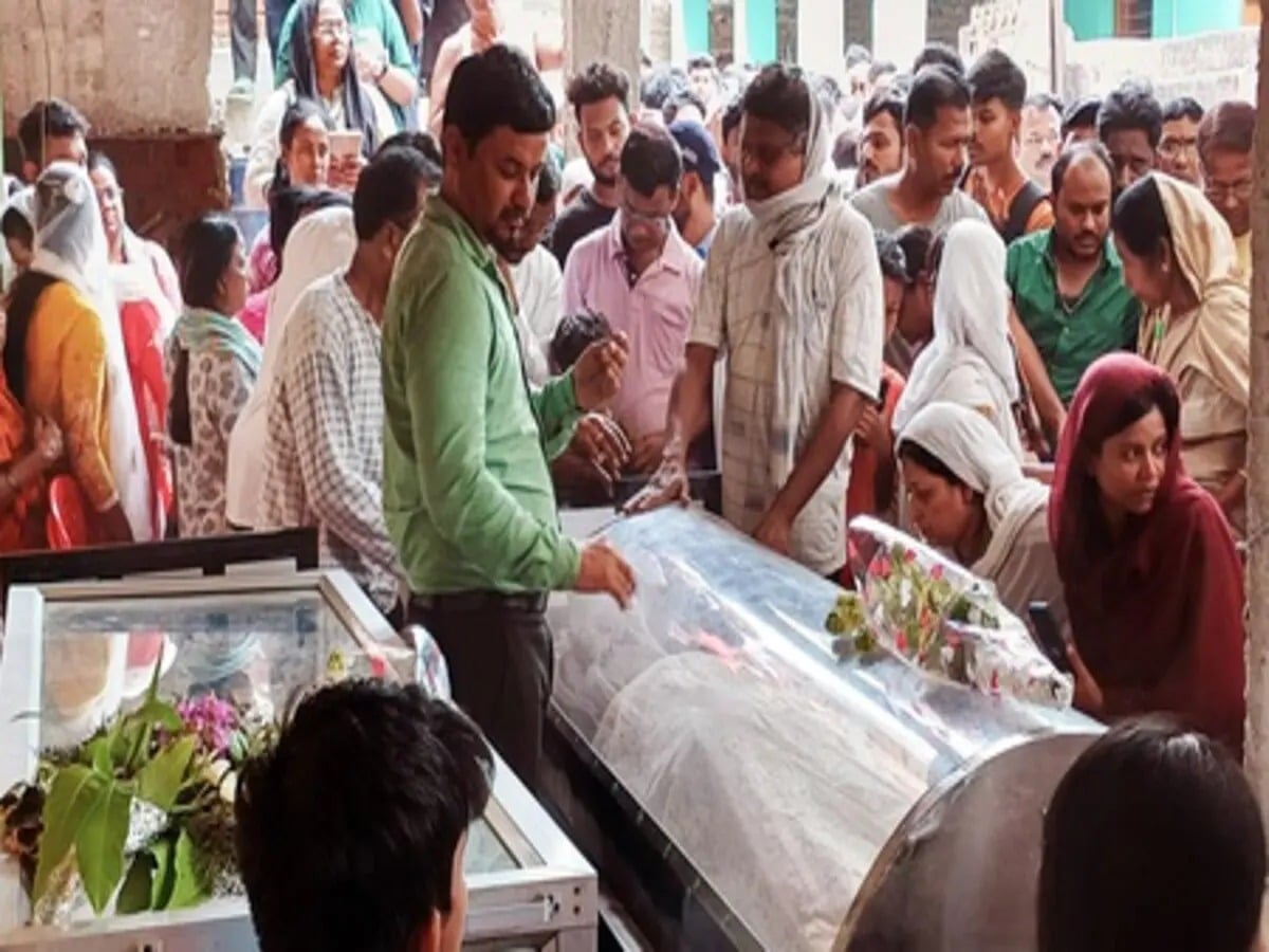 DHANBAD: बड़े बाप के बिगड़ैल बेटों की करतूत से रोयी रेल नगरी गोमो, मां के सवाल का किसी के पास नहीं था जवाब