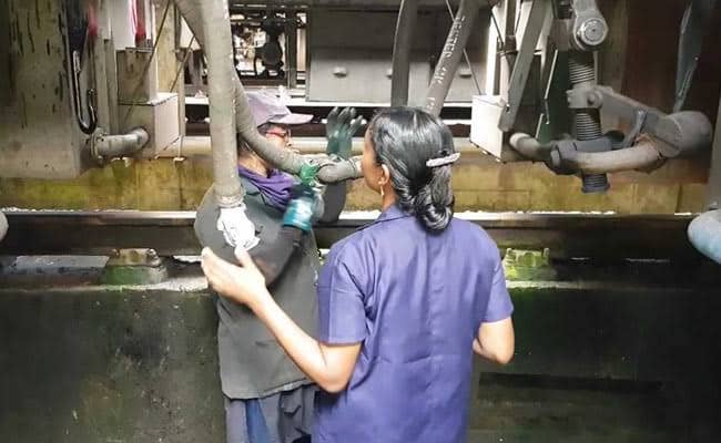 रेलवे के शंटिंग कर्मचारियों को अब मिलेंगे संरक्षा यूनिफॉर्म और उपकरण,जानिए क्या है आदेश में