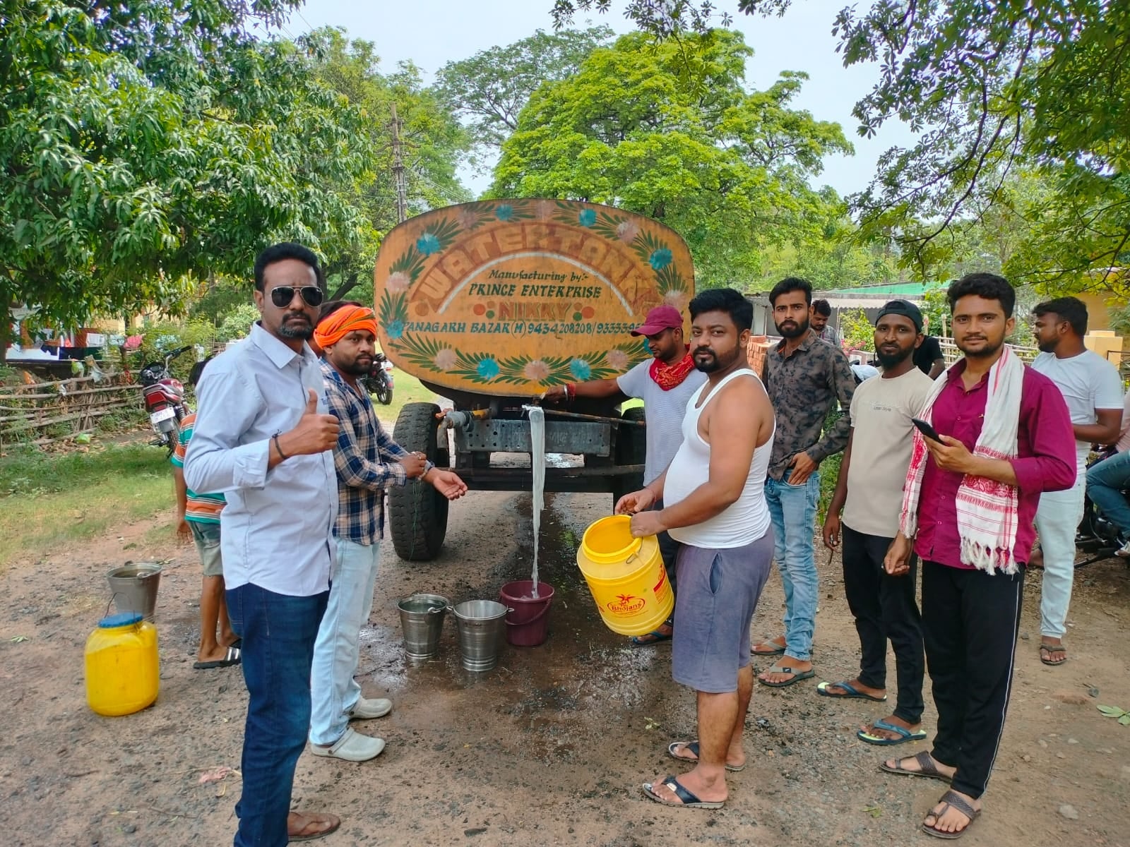 बिजली -पानी संकट झेल रही सिंदरी, पढ़िए क्यों खोज रही धनबाद लोकसभा के उम्मीदवारों को!