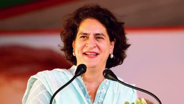हम तो चले वायनाड !पढ़िए -गाँधी परिवार की दशवीं सदस्य क्यों और कैसे बन गई प्रियंका गाँधी