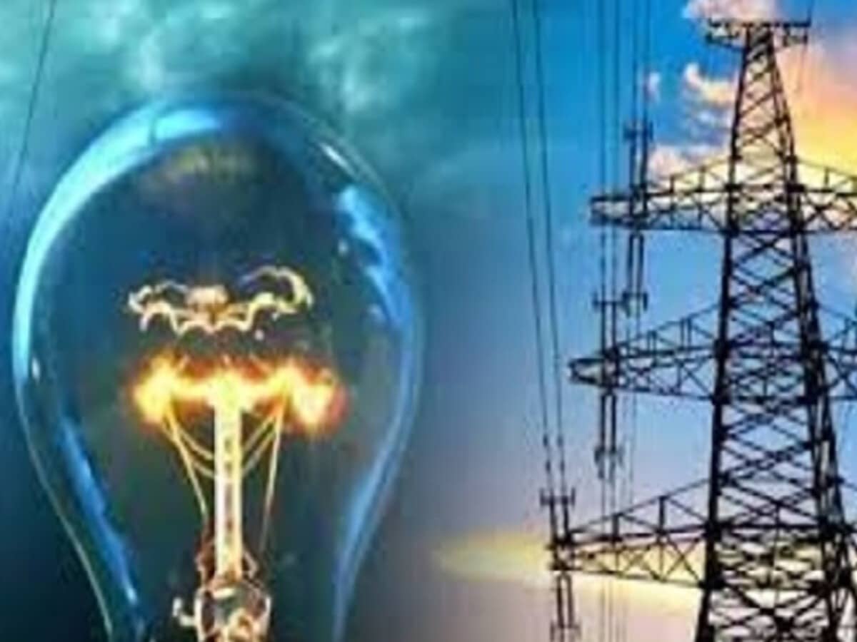 कोयले के ढेर पर बैठा धनबाद का सवाल -कब तक पत्ता खड़का नहीं कि बिजली होती रहेगी गुल