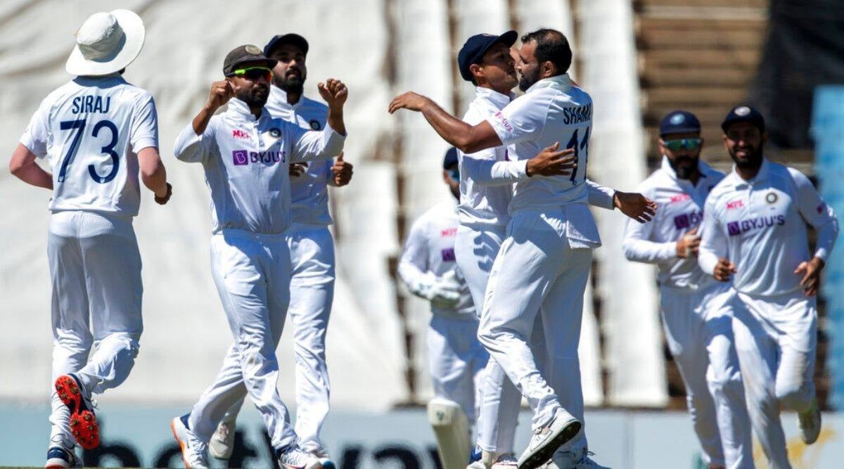 IND vs SA सीरीज: दक्षिण अफ्रीका की दूसरी पारी में खराब शुरुआत, भारत को जीत के लिए चाहिए 6 विकेट