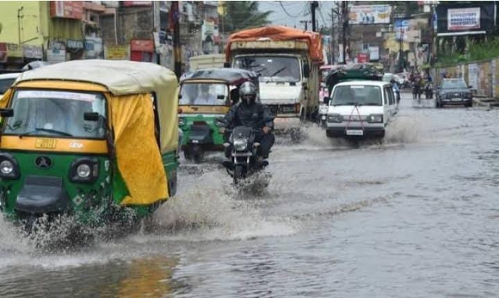 Weather Alert:बारिश से तर हुई पलामू की धरती!आज झारखंड के इन 7 जिलों में भारी बारिश का अलर्ट