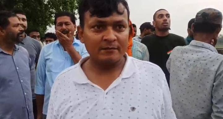 Bihar News: रोहतास में पैर धोने के दौरान नहर में डूबी चार बच्चियां, खोजबीन में लगी टीम, गांव में मचा कोहराम