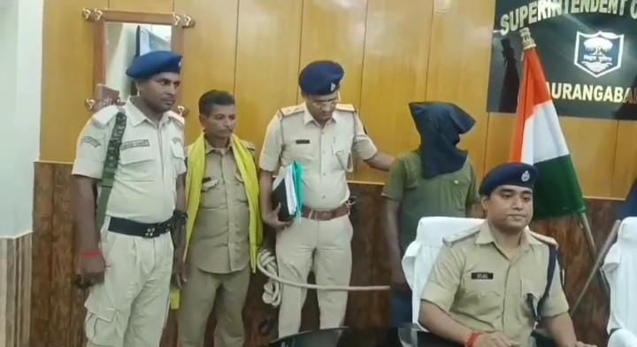 Bihar News: ईनाम की घोषणा के 48 घंटे बाद गिरफ़्तार हुआ नक्सली एरिया कमांडर,बिहार-झारखंड के 17 वारदातों में थी संलिप्तता
