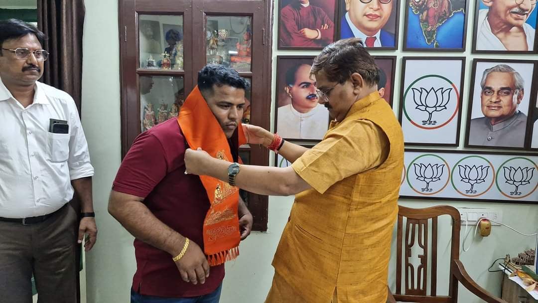 धनबाद भाजपा :ग्रामीण जिला कमिटी का यह हाल तो पढ़िए महानगर का क्या होगा !!