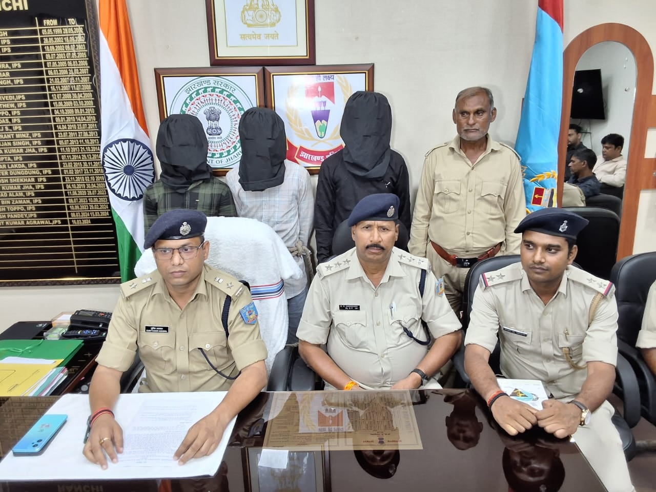 खत्म होगा नक्सलवाद का साया, पुलिस कर रही कार्रवाई, घटना को अंजाम देने पहुंचे तीन उग्रवादी गिरफ्तार