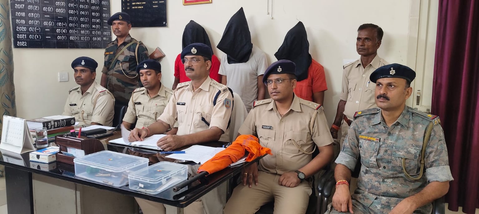 पलामू से तीन उग्रवादी गिरफ्तार! ग्रामीण इलाकों में चल रही योजना पर बनाने वाले थे निशाना