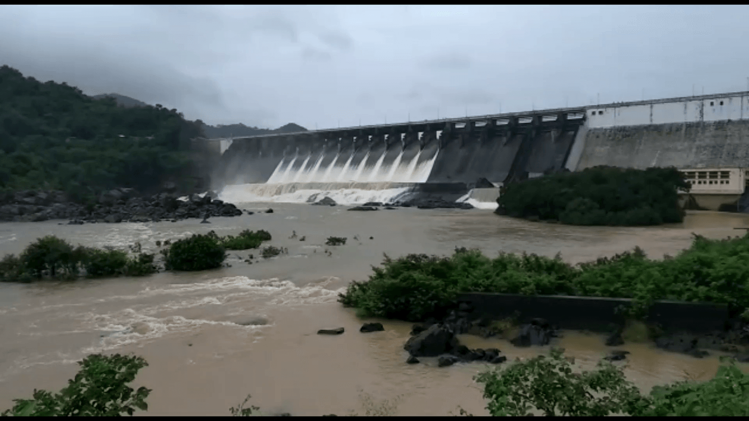 पूर्वी भारत के टॉप टूरिस्ट डेस्टीनेशन में शुमार मसानजोर डैम की स्थिति बदहाल कौन हैं इसके जिम्मेदार !
