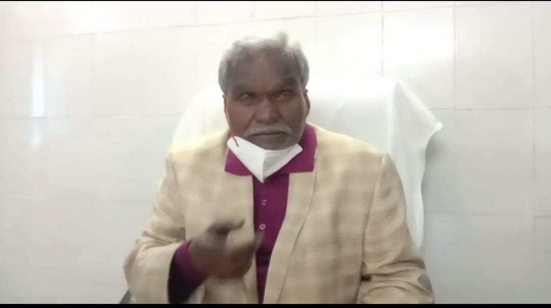 सरायकेला के लिए रहा सौगातों भरा दिन, मंत्री चंपई सोरेन ने किया कई योजनाओं का शिलान्यास