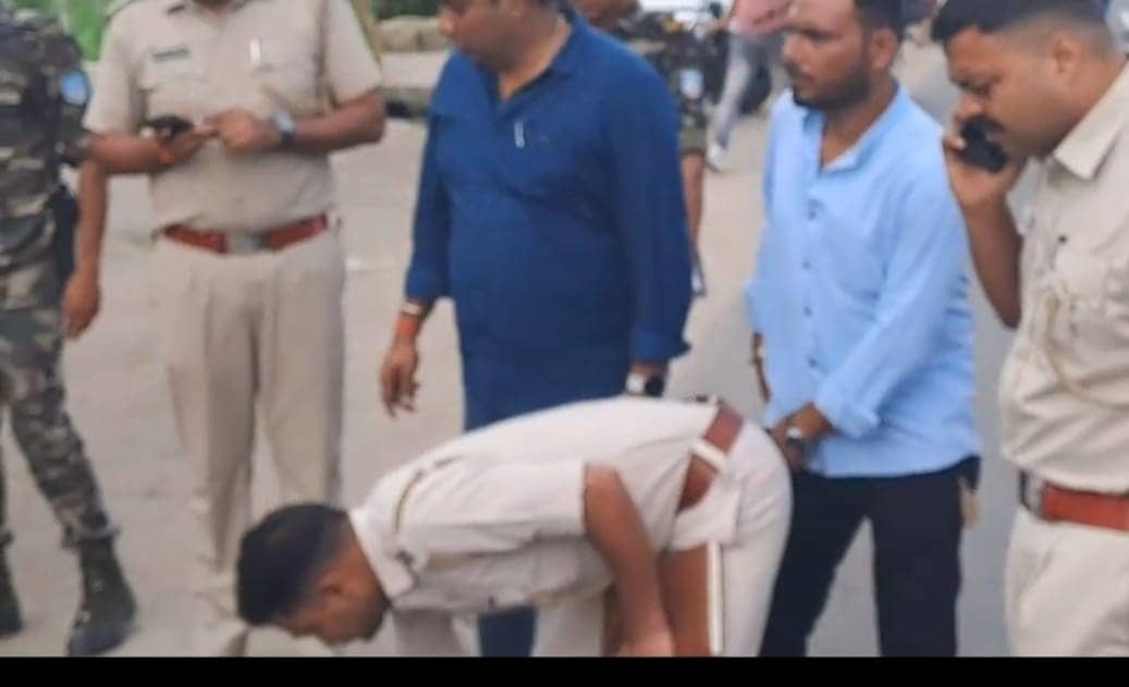 BIG UPDATE: धनबाद में जमीन कारोबारी को सटा कर मारी गई थी गोली, इलाज के दौरान मौत