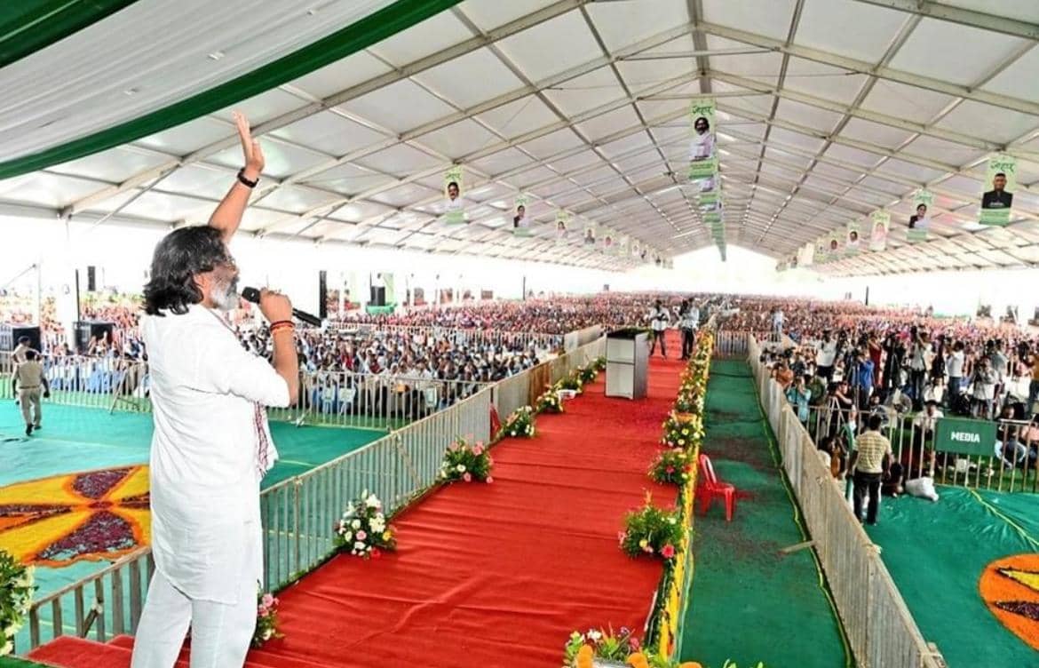 सीएम हेमंत सोरेन ने जल-साहिया को दिया डिजिटल योजना का सौगात, कहा- ये कोई चुनावी दिखावा नहीं