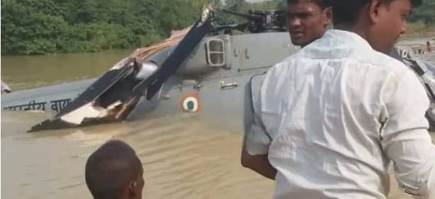 Big Breaking: मुजफ्फरपुर में राहत सामग्री पहुंचाने वाला हेलीकॉप्टर क्रैश