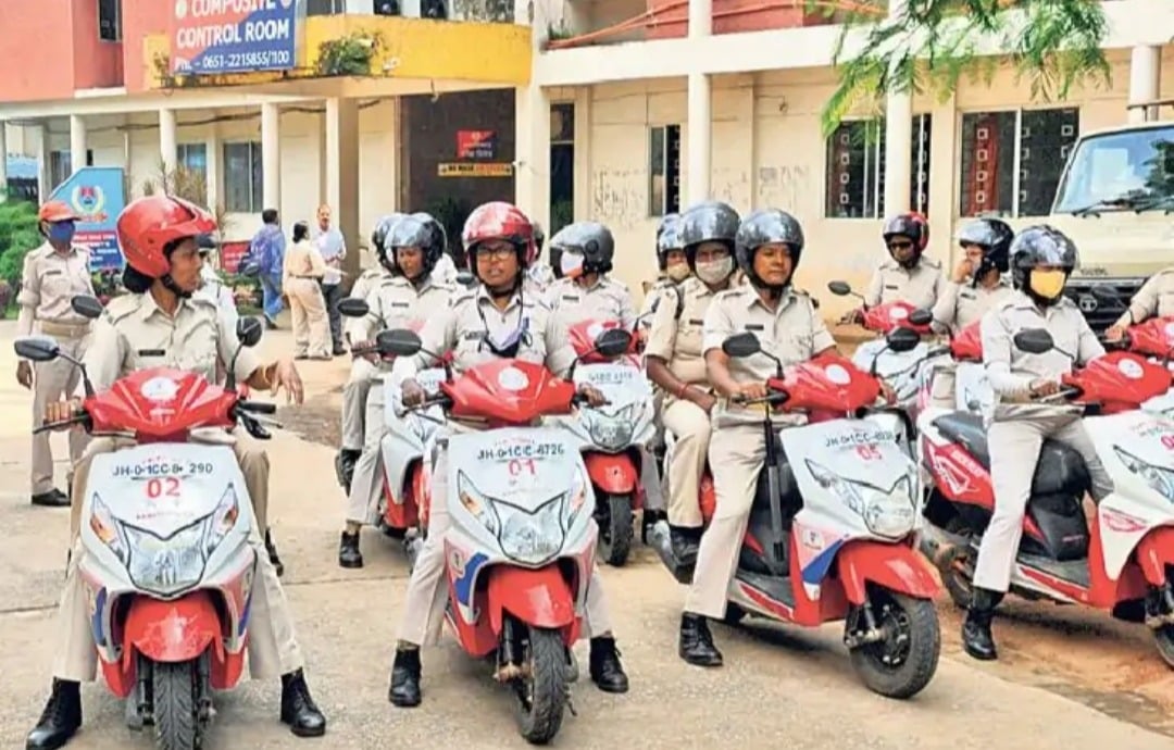 दुर्गा पूजा में पुलिस प्रशासन की जवाबदेही बढ़ी, जानिए सीएस और डीजीपी ने क्या दिया है आदेश