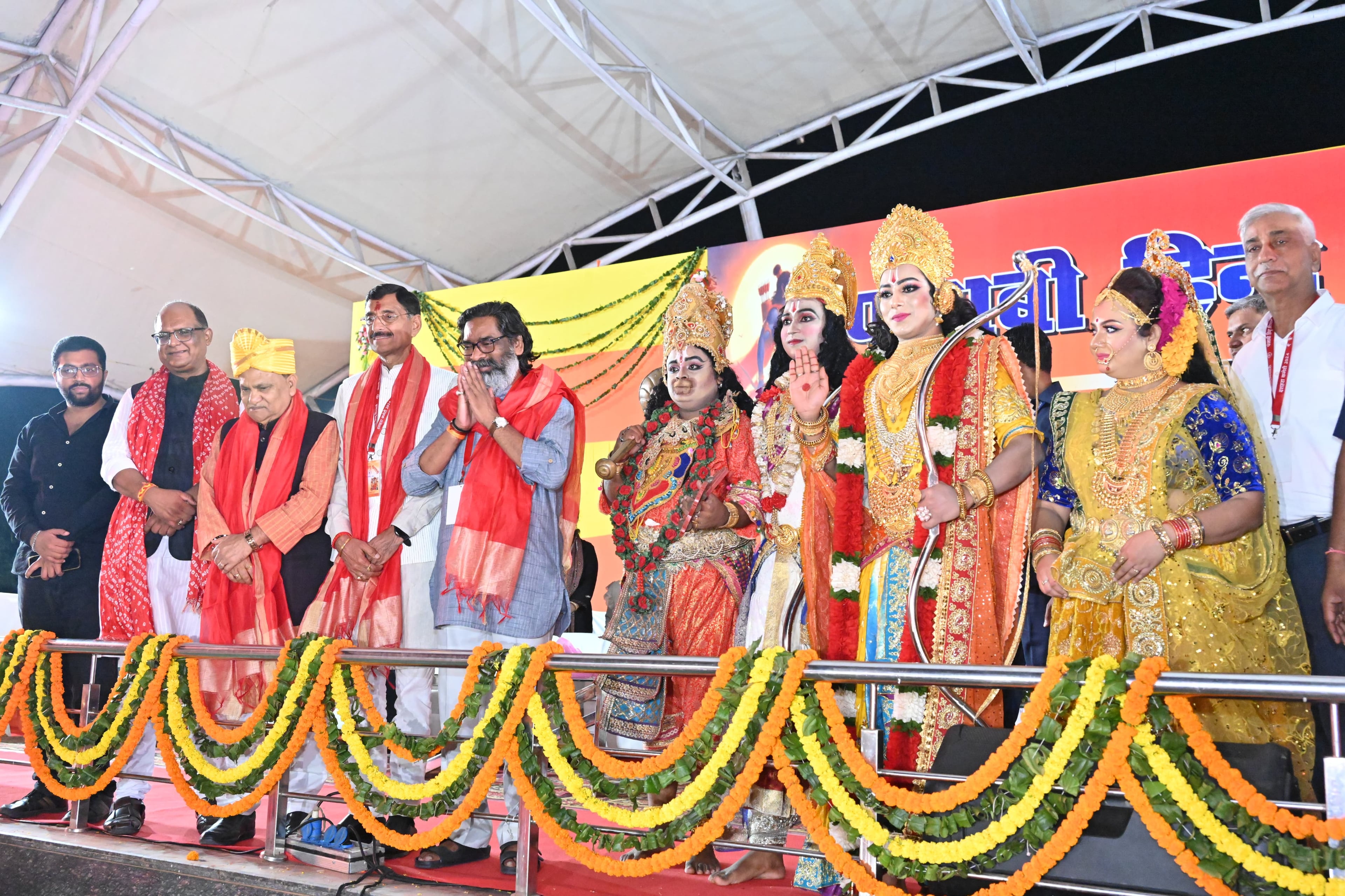 "रावण दहन" कार्यक्रम में CM हुए शामिल,कहा भगवान श्री राम के आदर्शों को हम सभी अपने जीवन में आत्मसात करें